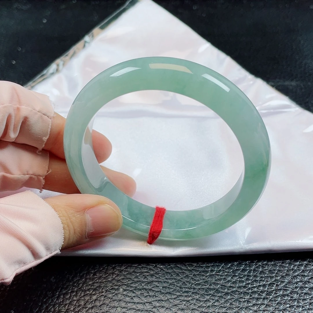 翡翠手镯未镶嵌缅甸天然a货翡翠