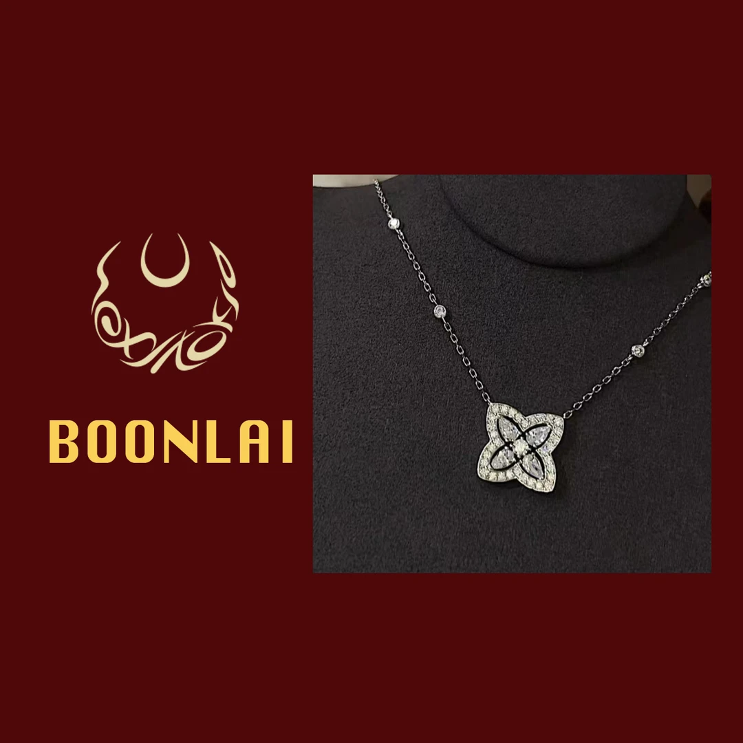 铜合金莫桑石耳饰  Boonlai 经典方形镶钻草草J项链1723