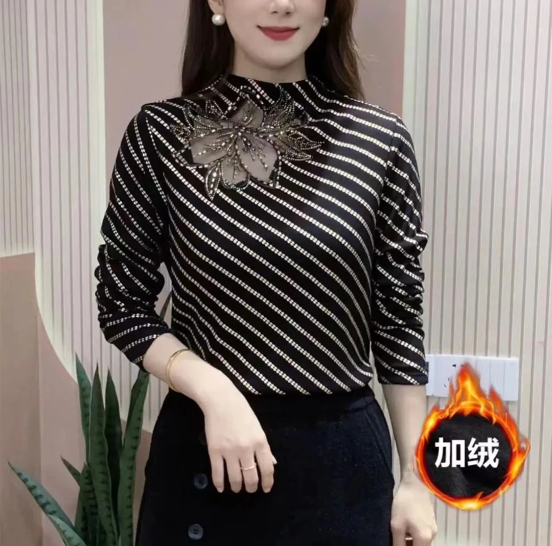 秋冬新款斜条纹镂空烫钻网红上衣气质时尚百搭加绒长袖修身半高领