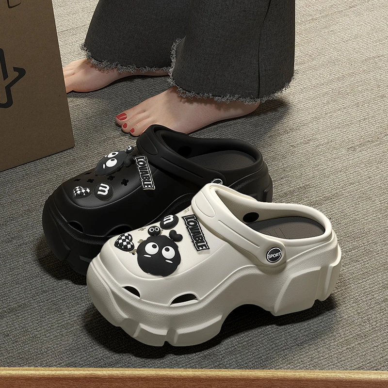 厚底洞洞鞋女款夏季外穿增高新款网红时尚沙滩防滑松糕包头凉拖鞋