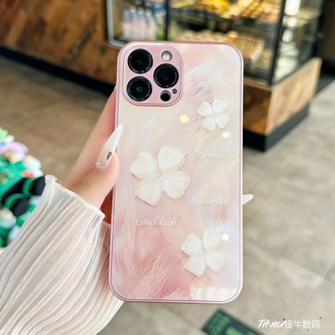 苹果/华为/荣耀/OPPO/VIVO 鎏光粉四叶草金属漆钢化玻璃手机壳