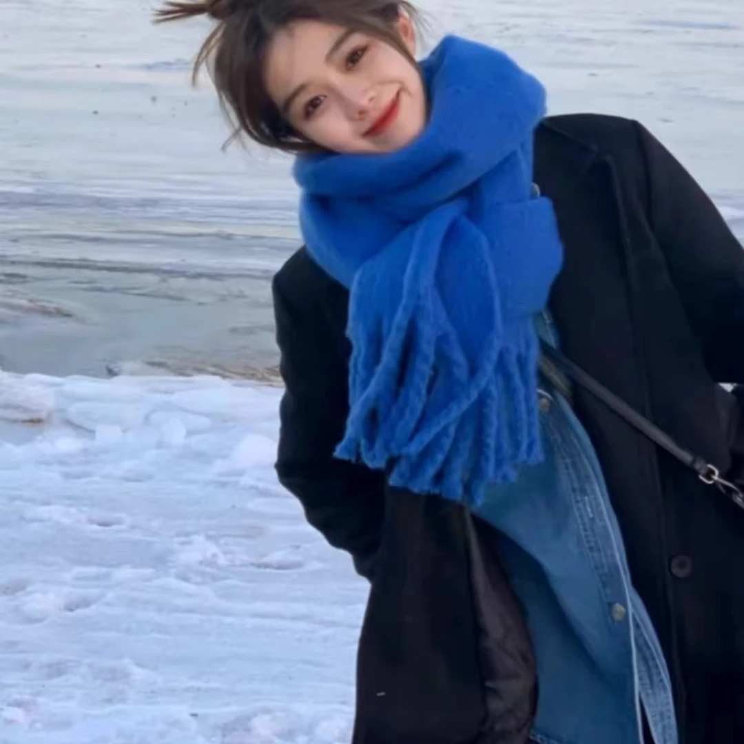 C2435纯色流苏毛绒围巾