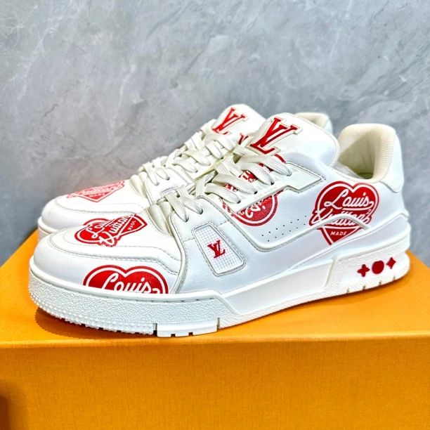 41码 原盒 路易威登 LV x Nigo 联名款 白红色 低帮板鞋
