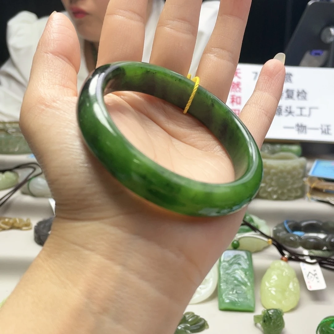 【闪购商品】和田玉57+圈口     21未镶嵌