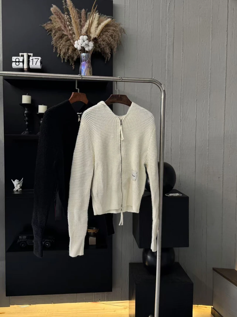 小妳XiaoNi———（冬款毛衣开衫2140225）