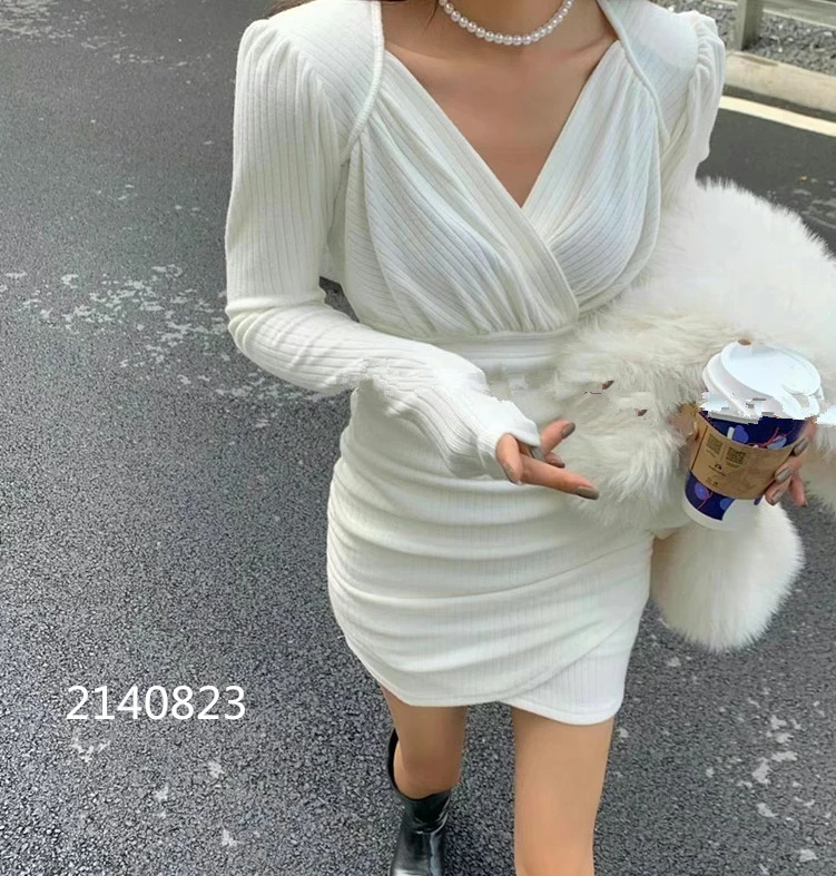 小妳XiaoNi———（冬款连衣裙2140823）