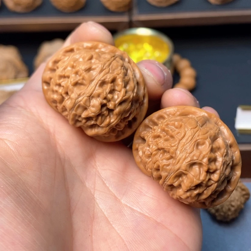 【闪购商品】文玩核桃吊坠苍**。宫灯