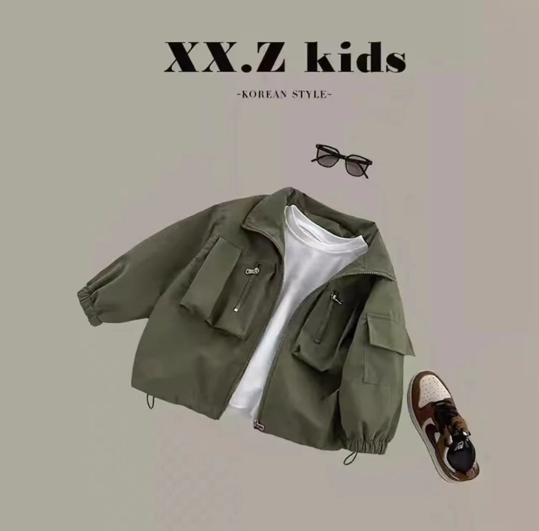 男童秋季上衣潮流时髦外套洋气绿色冲锋衣薄款大童