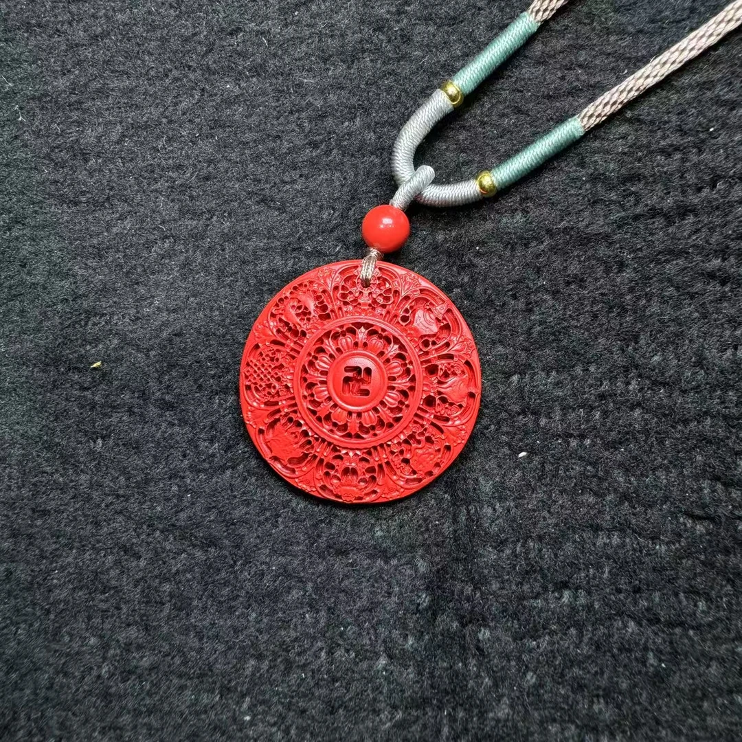 含辰砂工艺品【羊圈珠宝】精品高含量朱砂罗盘吊坠/尺寸约31mm