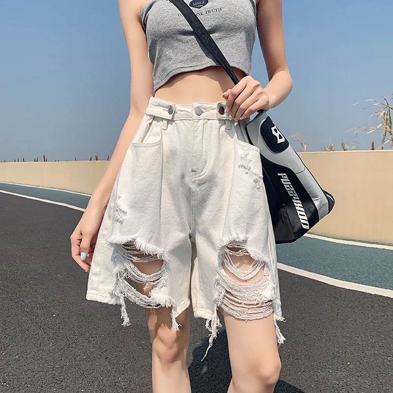 卓艺天资白色夸张大破洞牛仔短裤女五分裤2024新款夏季时尚高腰薄
