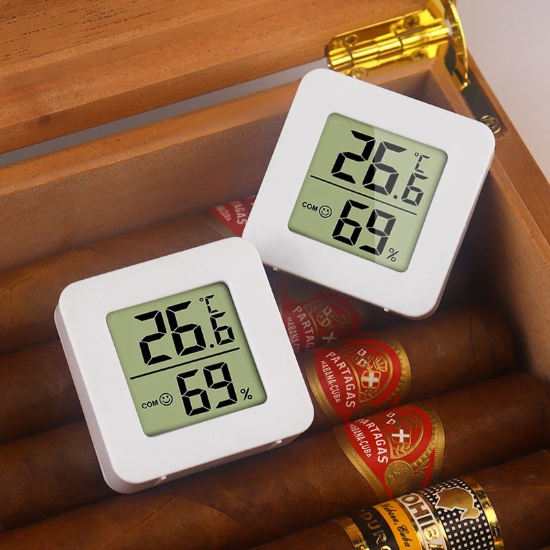 雪茄电子温湿度计高灵敏度迷你雪茄保湿盒专用便携雪茄烟具配件