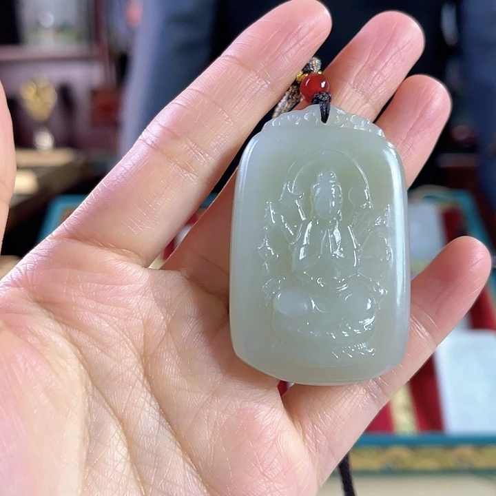 和田玉吊坠未镶嵌