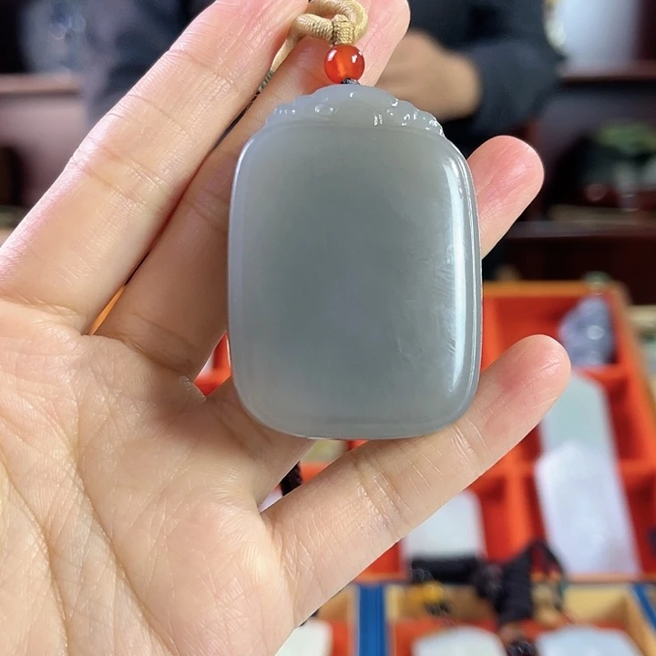 和田玉吊坠未镶嵌