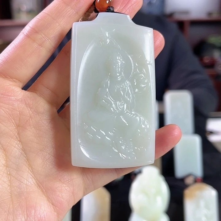 和田玉吊坠未镶嵌