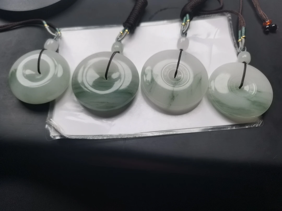 天山翠平安扣大扣子半山水飘花（多样性发货拍一发一）