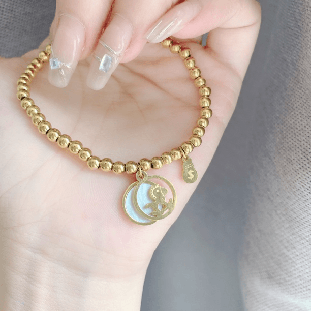 钛钢贝壳手链 6271 简约小众弹力绳手串 珠子直径约3.8mm