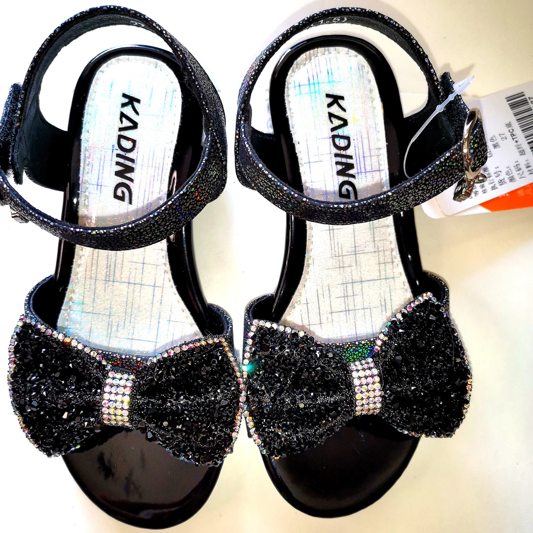 卡丁品牌女童夏季学生凉鞋儿童公主鞋时尚