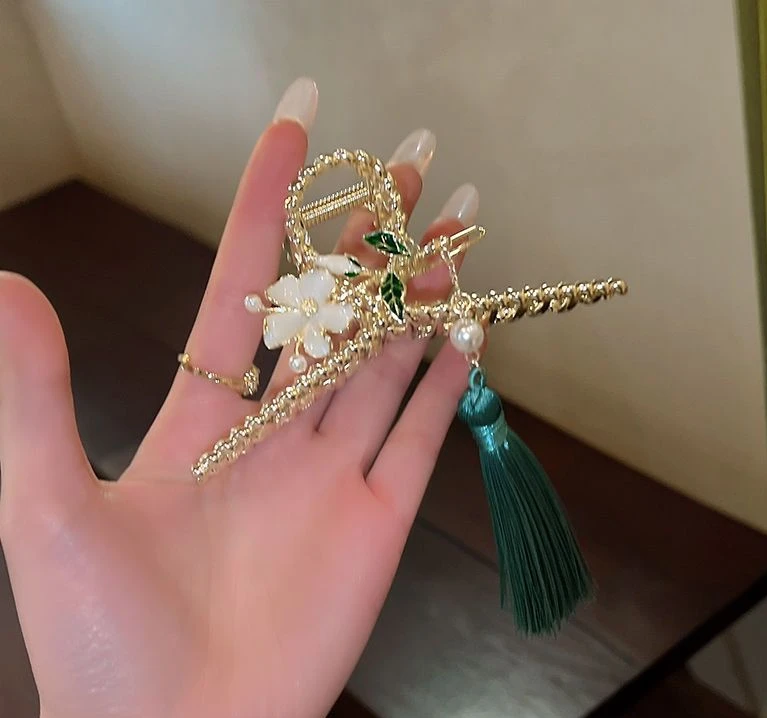 铜合金素款发饰 超仙气质流苏花朵抓夹发抓鲨鱼夹子新国风装饰