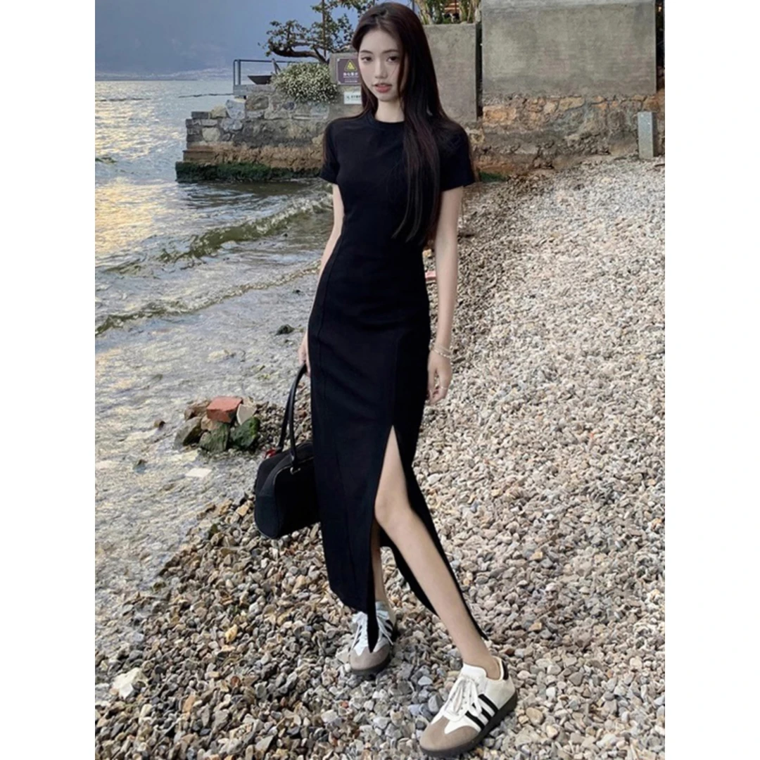 法式复古短袖连衣裙女夏季气质收腰显瘦开叉长裙黑色A字内搭裙