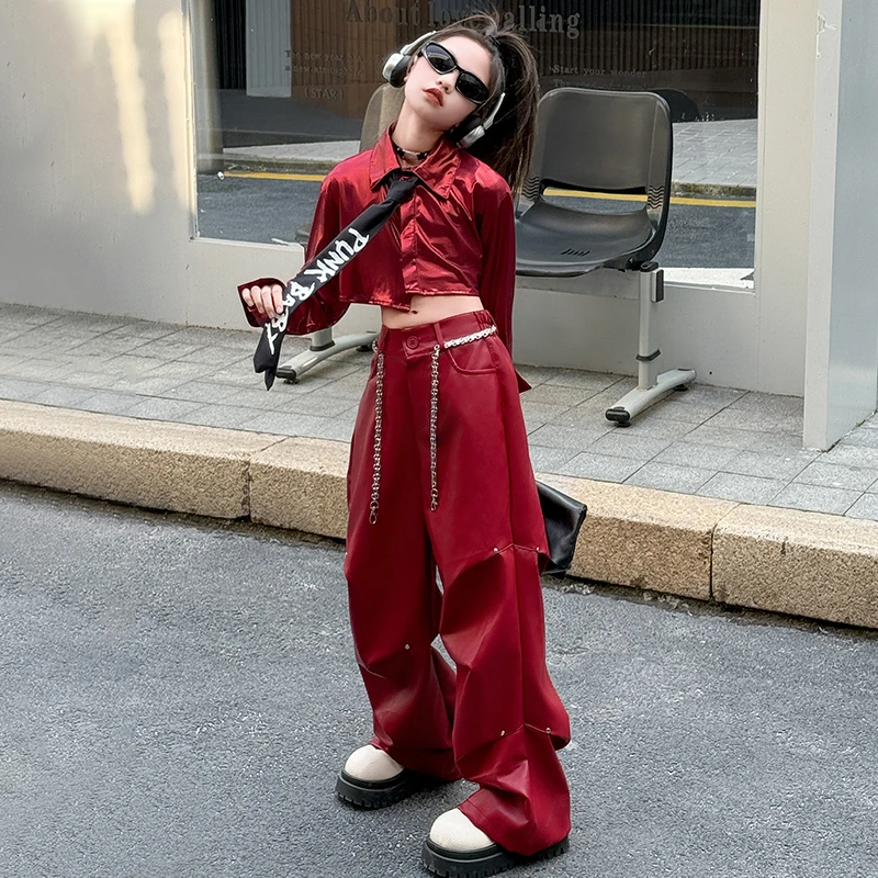 女童露脐领带衬衫皮裤爵士舞演出服时髦洋气穿搭潮酷儿童红色套装