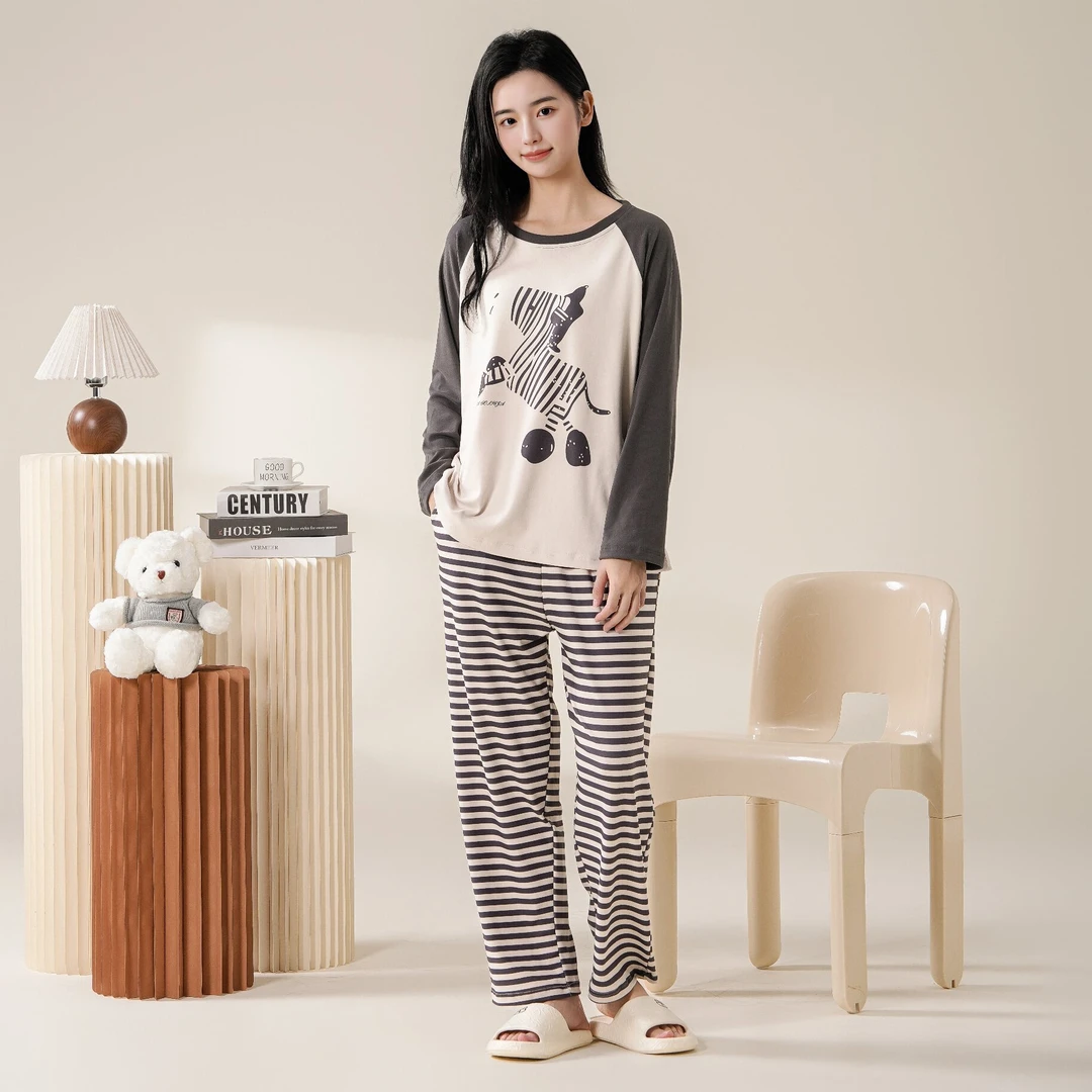 BAOLUOFEIMILI/保罗菲蜜丽2532款女装休闲长袖家居服
