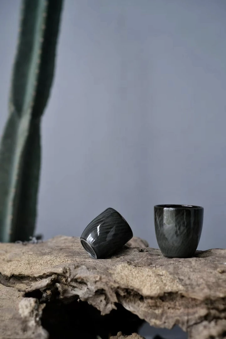 物衍山坊龙泉青瓷付元远山系列杯铁胎品茗杯