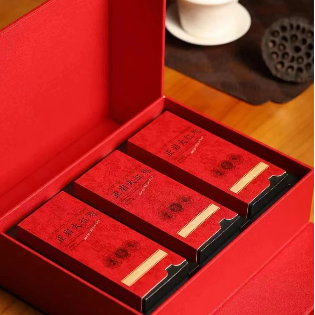 正岩大红袍一盒12泡，直播间拍1盒送4泡肉桂