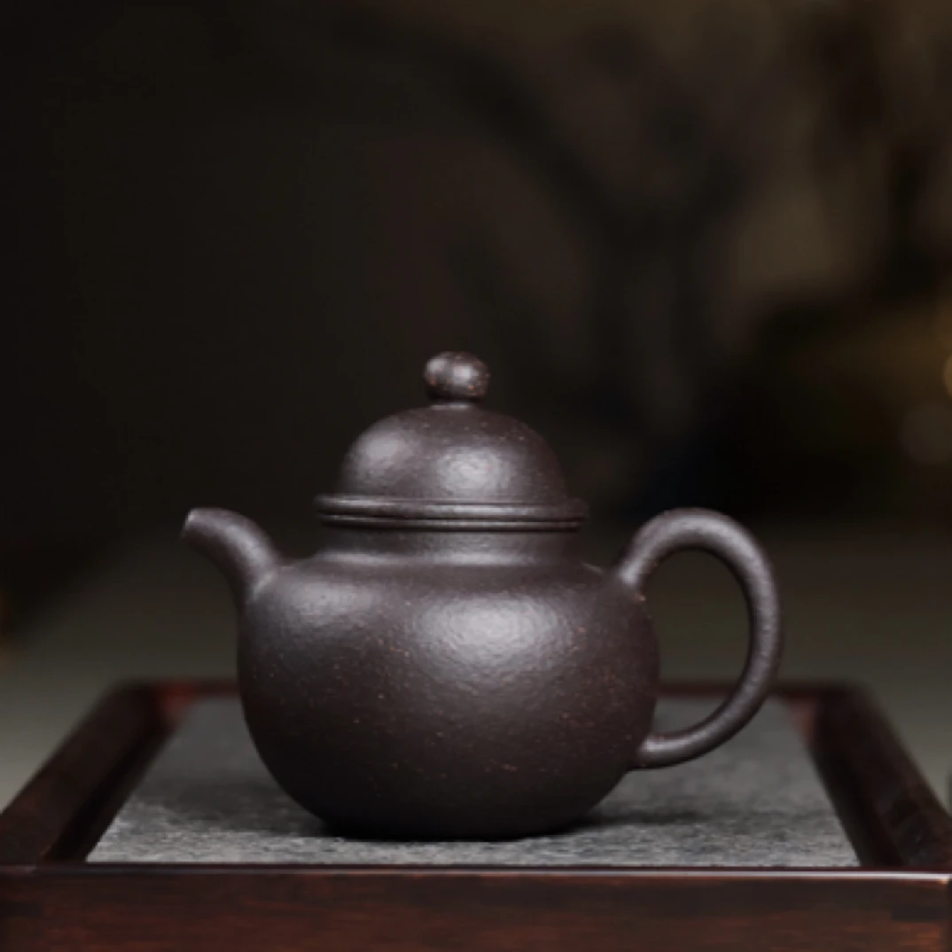 《掇球》铁砂泥230cc 精工半手 宜兴紫砂壶 工艺美术师 奚亮