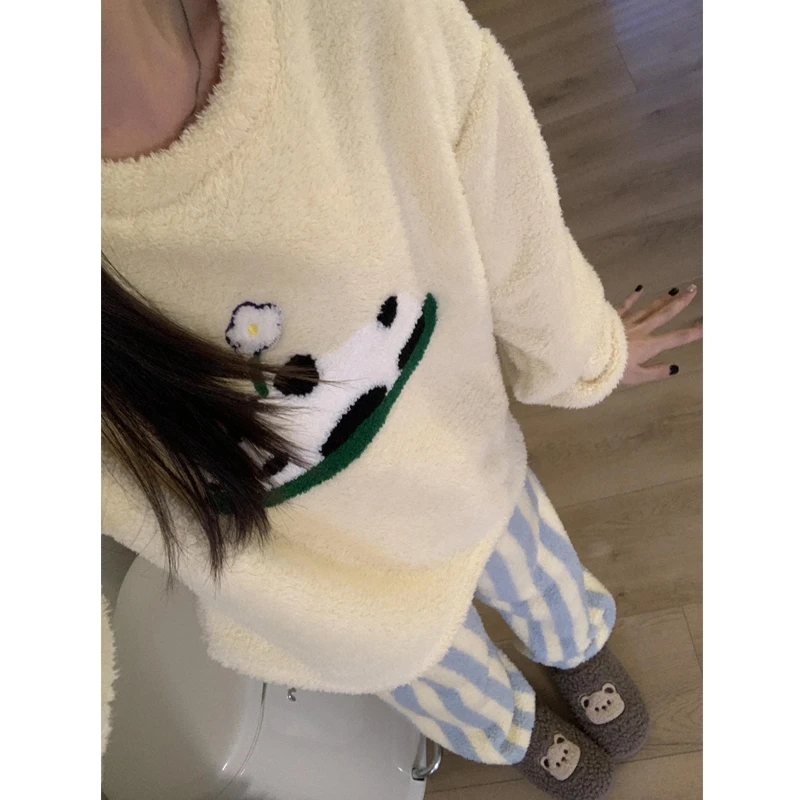韩系撞色可爱熊猫睡衣女套装秋冬季新款珊瑚绒加厚保暖甜美家居服