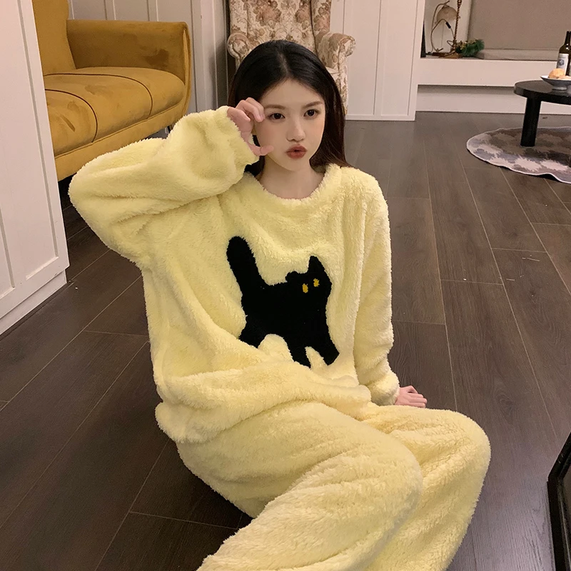 网红珊瑚绒睡衣女冬款ins风可爱小黑猫加厚保暖法兰绒家居服套装