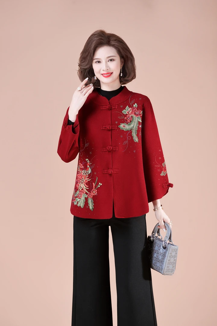 妈妈中老年春秋装外套喜婆婆洋气中国风绣花长袖民族风上衣女