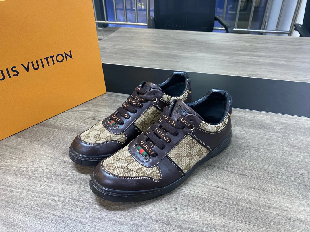 Gucci老花拼接 42.5码无盒 b2803 成色等级：A级
