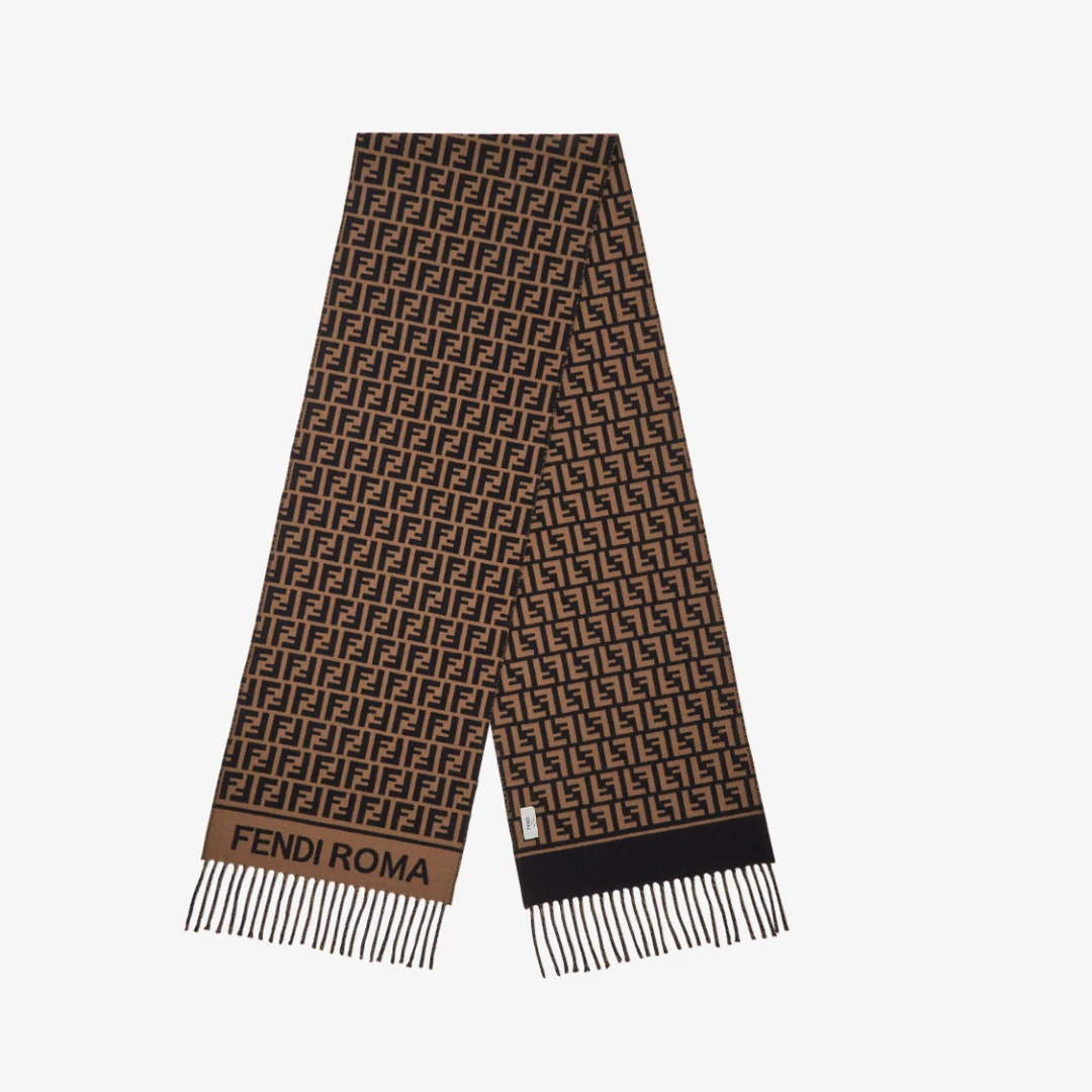 未使用 FENDI/芬迪 字母流苏羊毛老花logo围巾