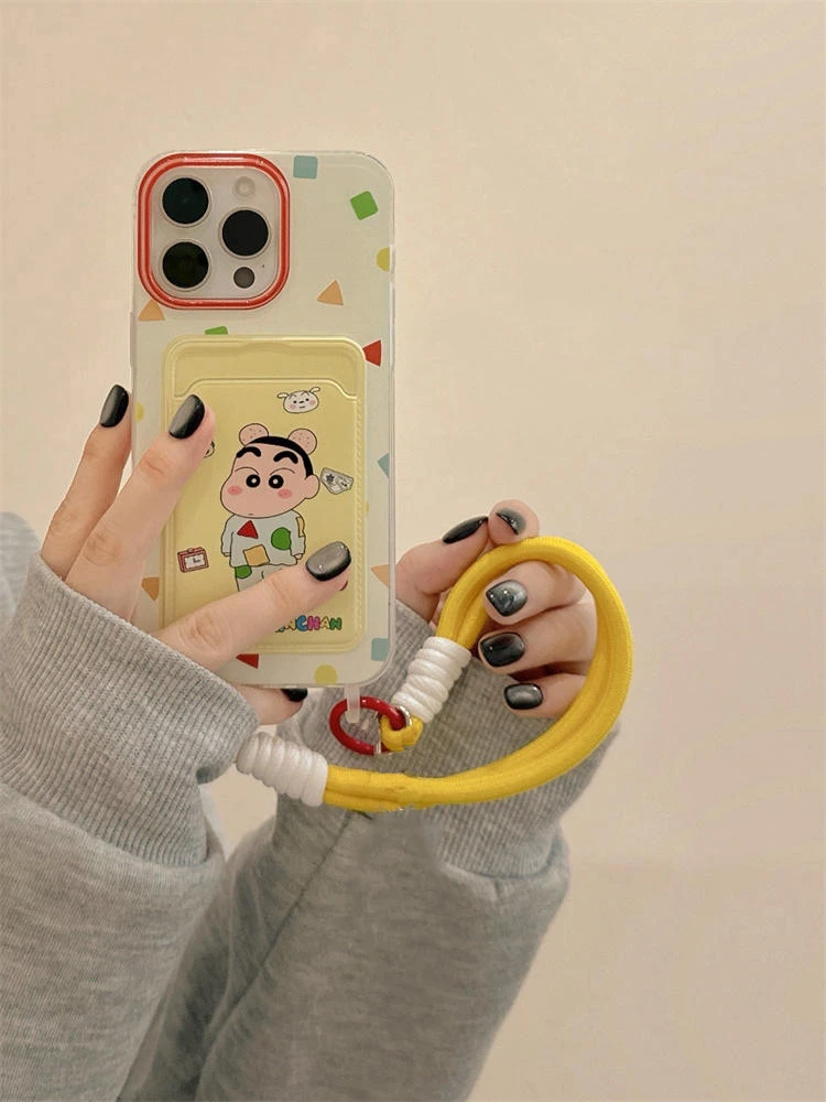 蜡笔小新适用苹果15卡包手机壳腕带iPhone14卡通13防摔12软保护套