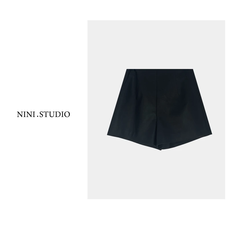 NINI.STUDIO【时髦精】哑光雾面PU皮高腰A字显瘦显比例短裤冬