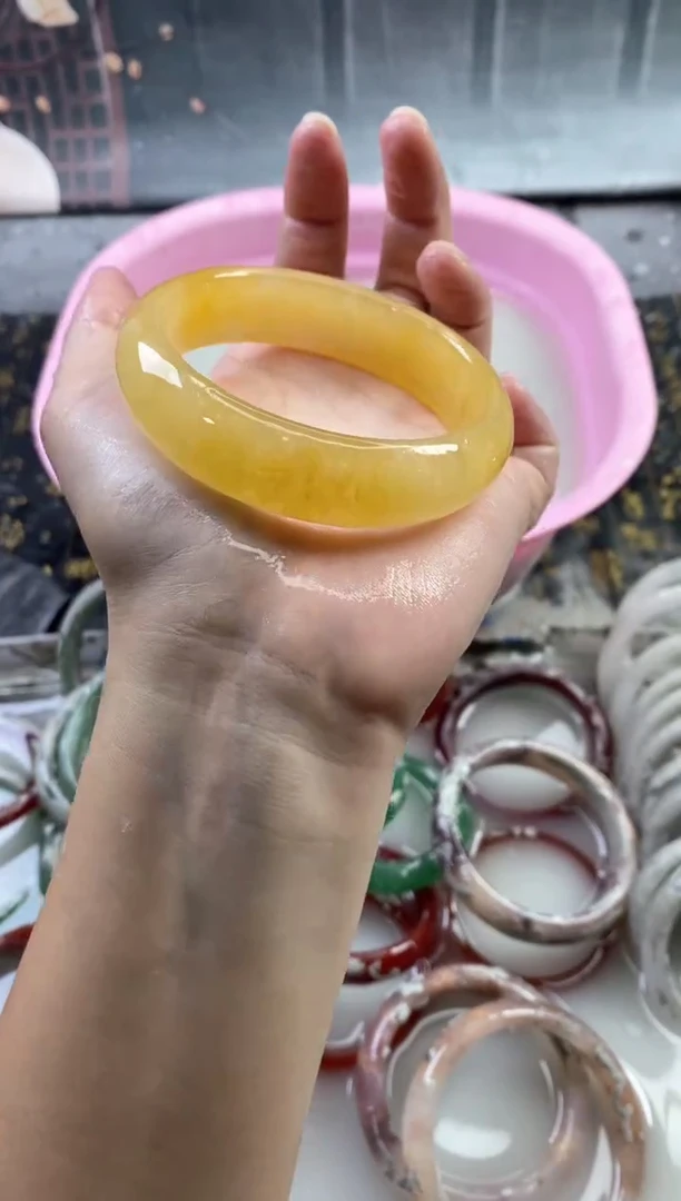 【闪购商品】石英质玉手镯未镶嵌141 6162