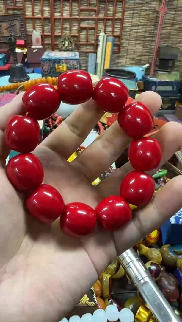 【闪购商品】琥珀裸石未镶嵌推荐好物如图所示