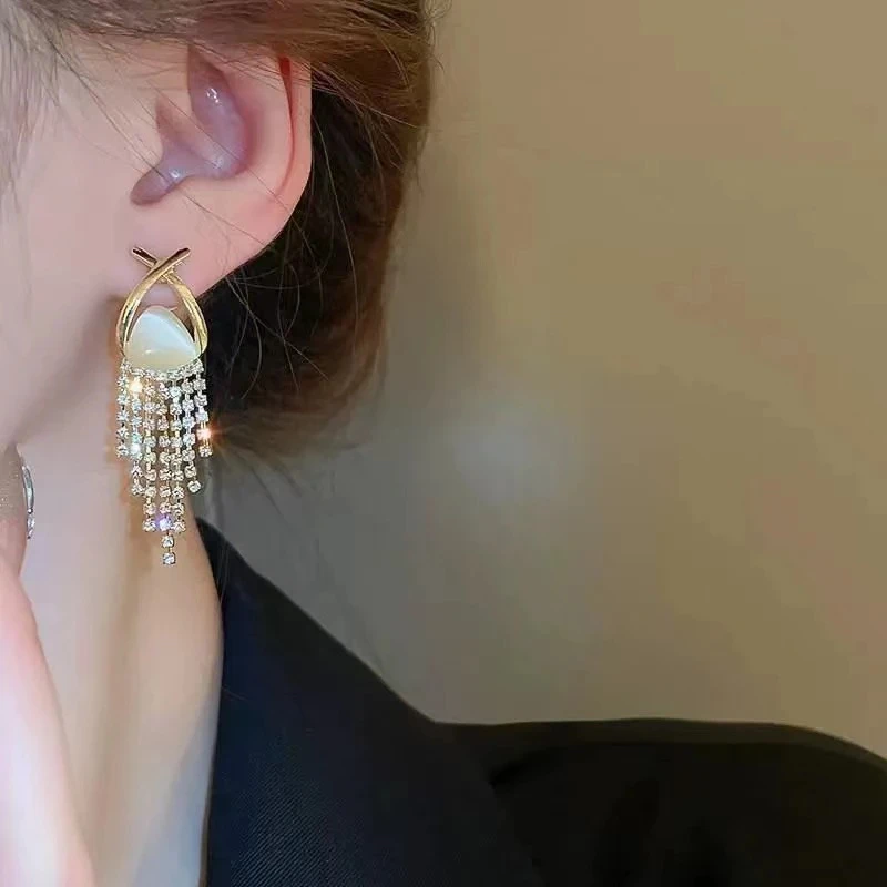 铜合金耳饰 【Q5】气质轻奢百搭简约简约优雅精致网红设计师耳环