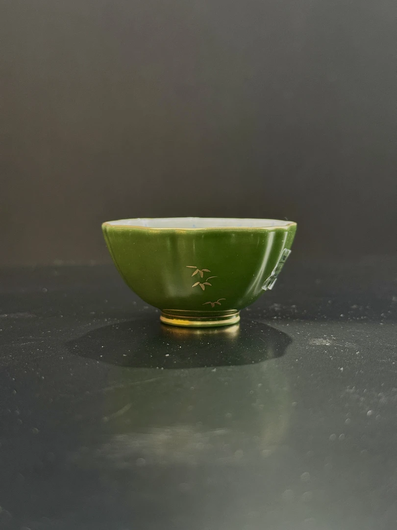 华隐堂.石绿青花海棠六方杯