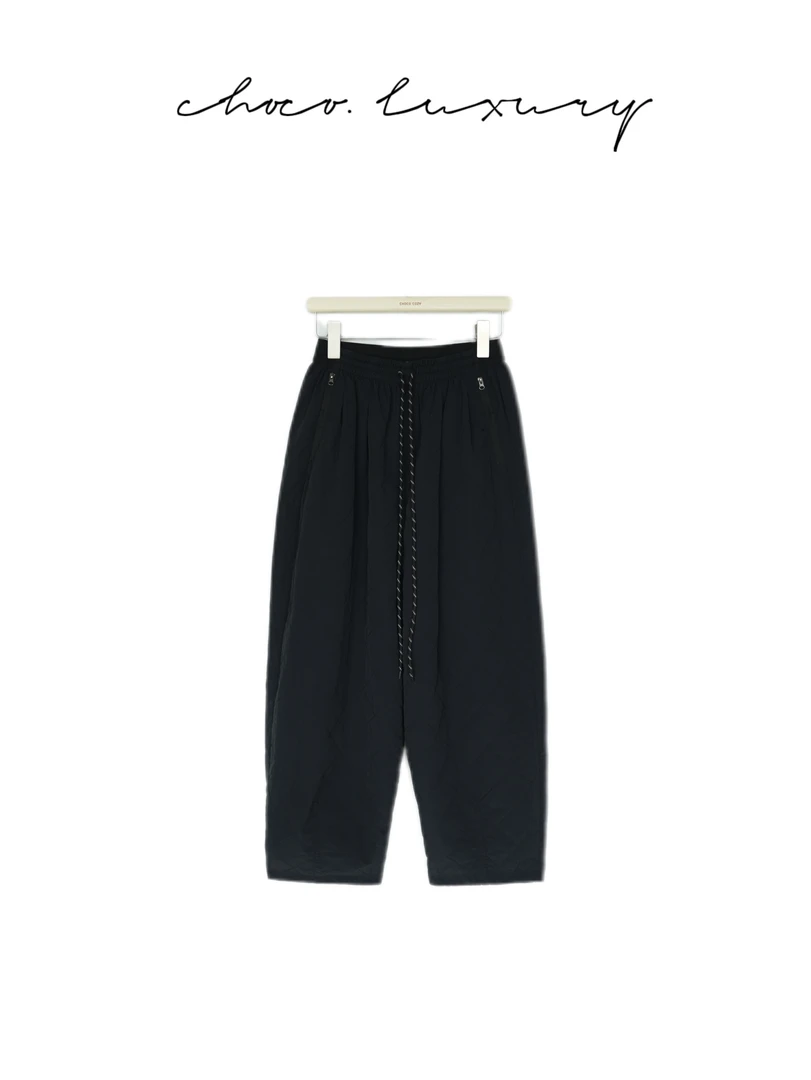 CHOCO【轻松过冬】好版型！轻量绗棉阔腿茧型九分气球裤 D2182