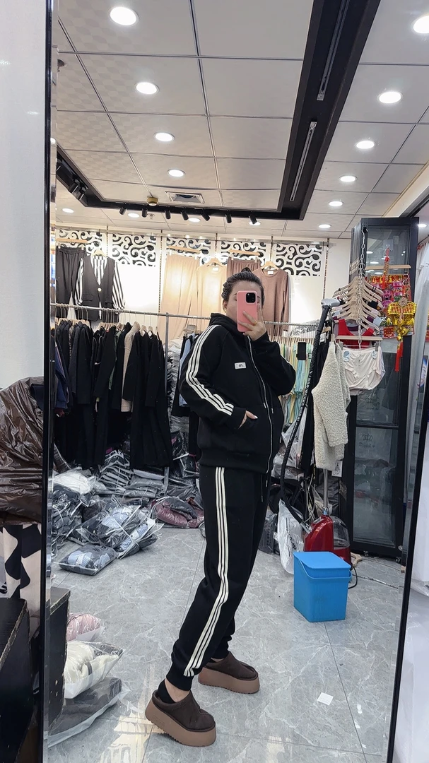 大码休闲运动套装连帽拼色条纹拉链外套裤子真2件套