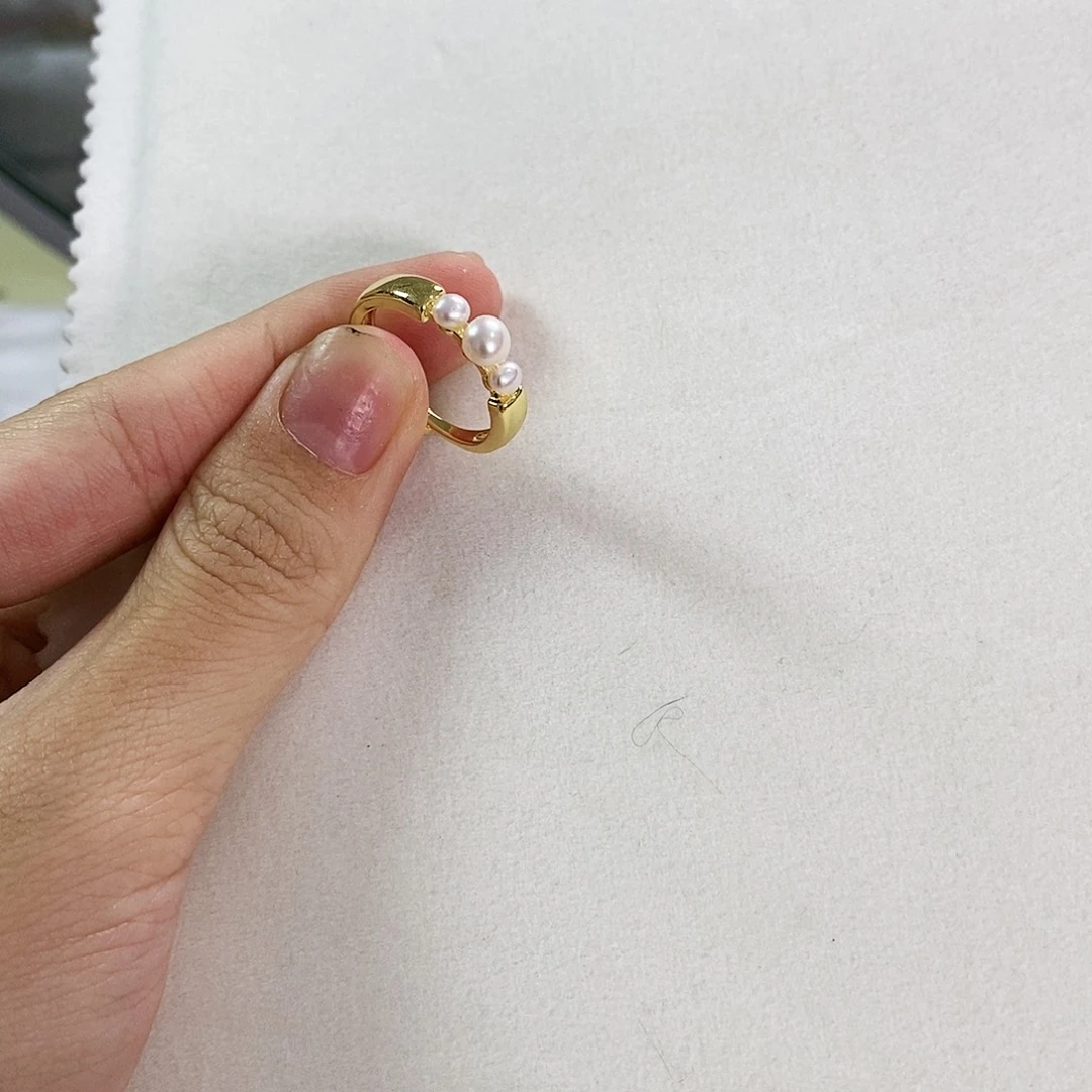 淡水珍珠颈饰未镶嵌