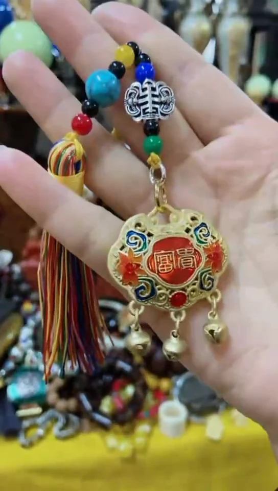 【闪购商品】瓷摆件jixiangsuo