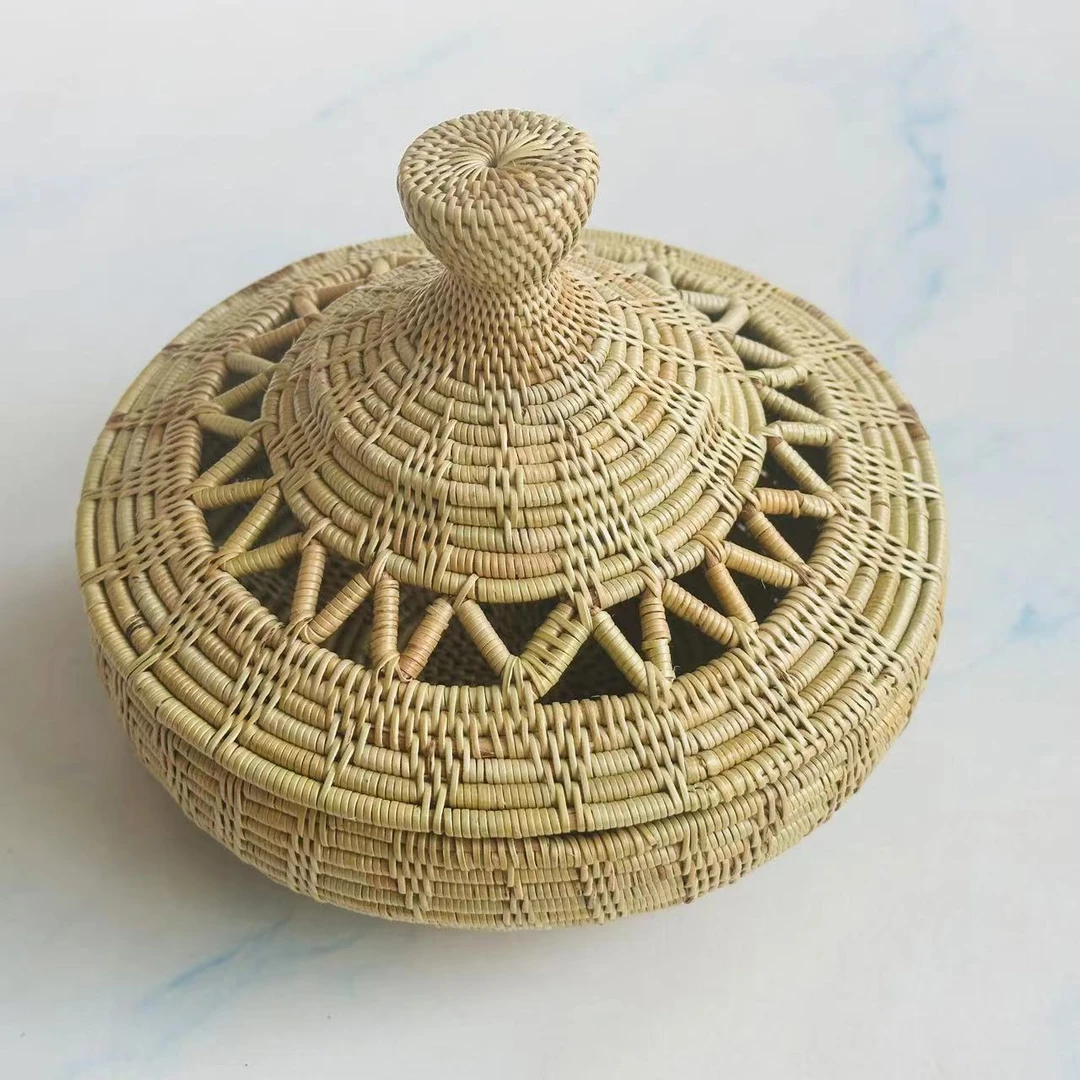印尼纯手工编织镂空竹制桌面宝塔盒饰品盒收纳盒创意家用复古藤编