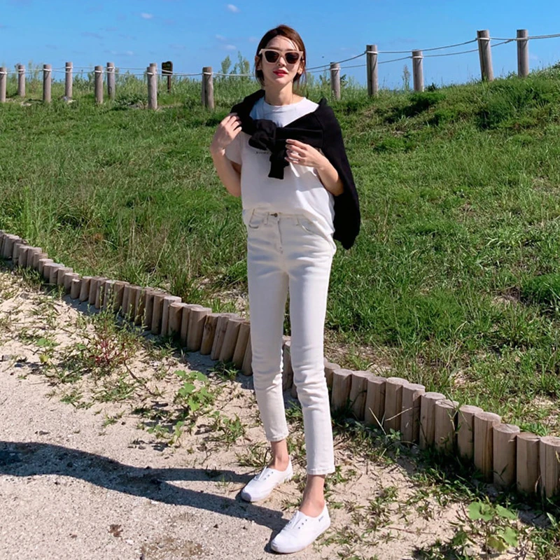 白色直筒牛仔裤女2025年新款夏季小个子高腰弹力显瘦烟八分管裤子