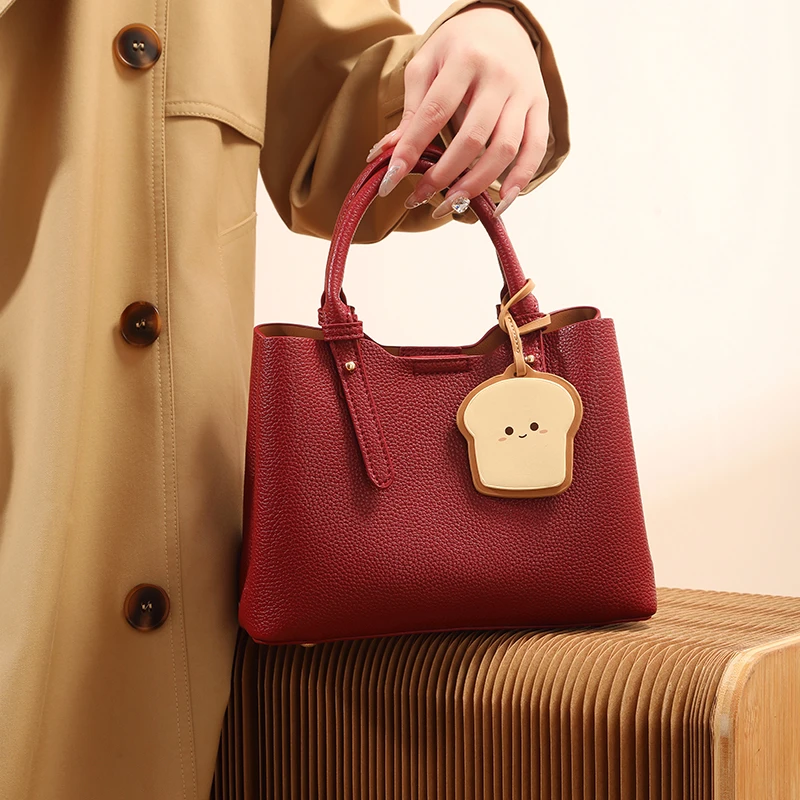 高级感红色包包女轻奢新娘结婚包礼物大容量手提包日常可用斜挎包