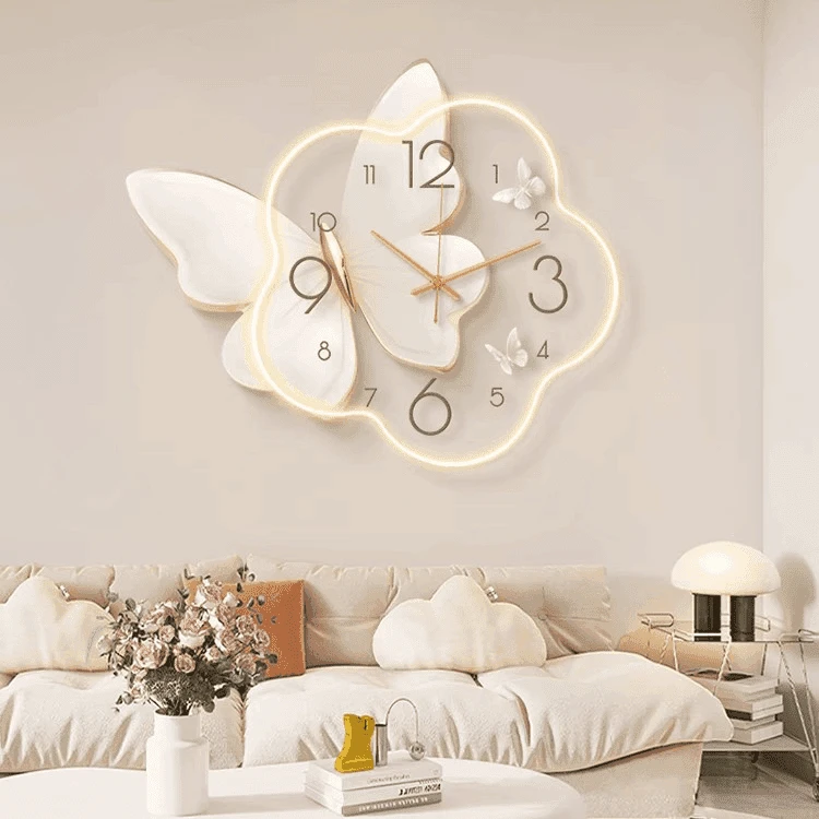 奶油风钟表客厅装饰高级感挂钟餐厅表挂墙蝴蝶创意时钟壁画免打孔