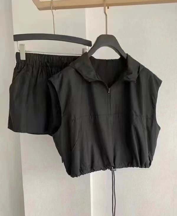 特价福利 No退换 轻便防泼水宽松运动短裤黑色女