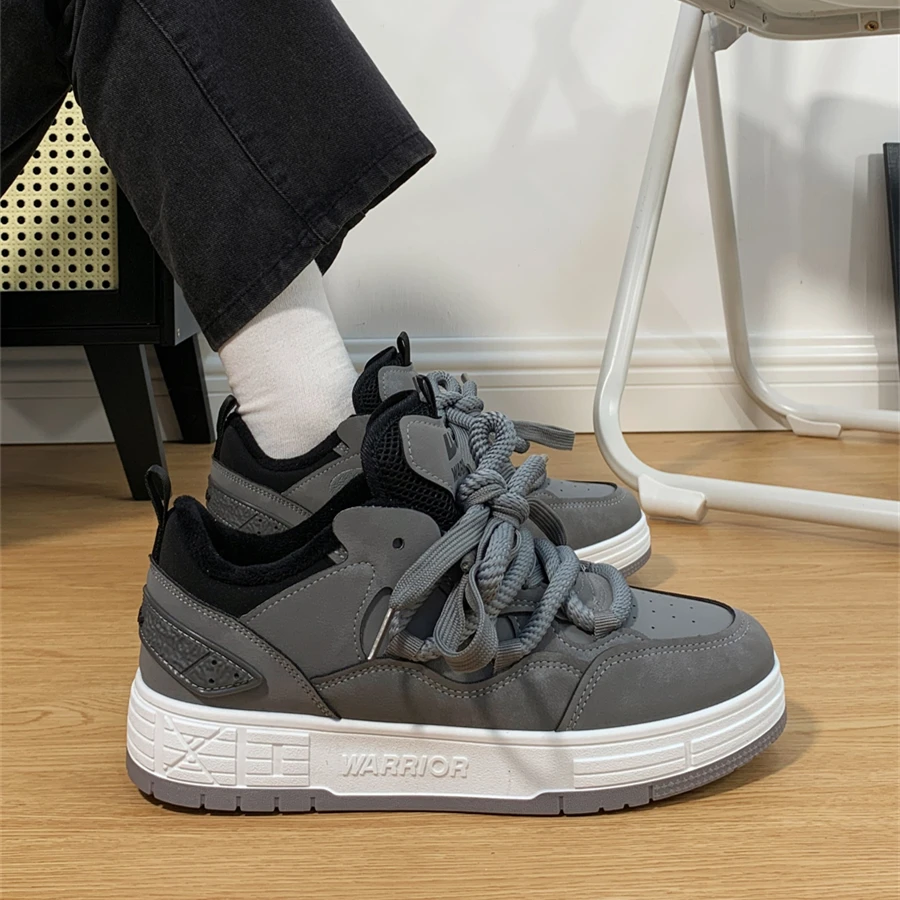 Warrior/回力透气爆改皮面男女同款面包鞋国潮超火板鞋百搭休闲鞋