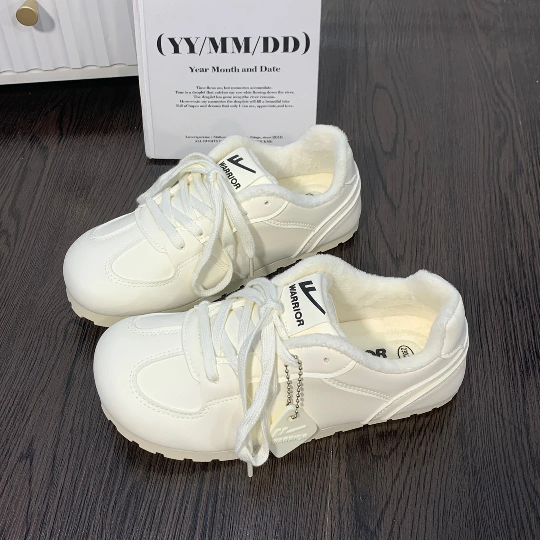 Warrior/回力新款百搭小白鞋爆款保暖棉鞋泡芙德训鞋女加绒二棉鞋